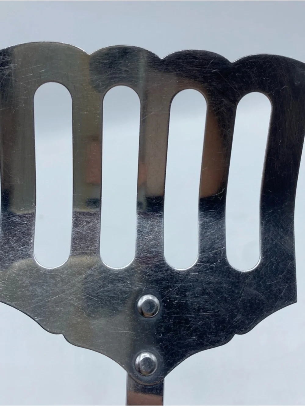 Vintage Stanhome Stainless Spatula Brown Handle Kitchen Utensil Slotted Scallop