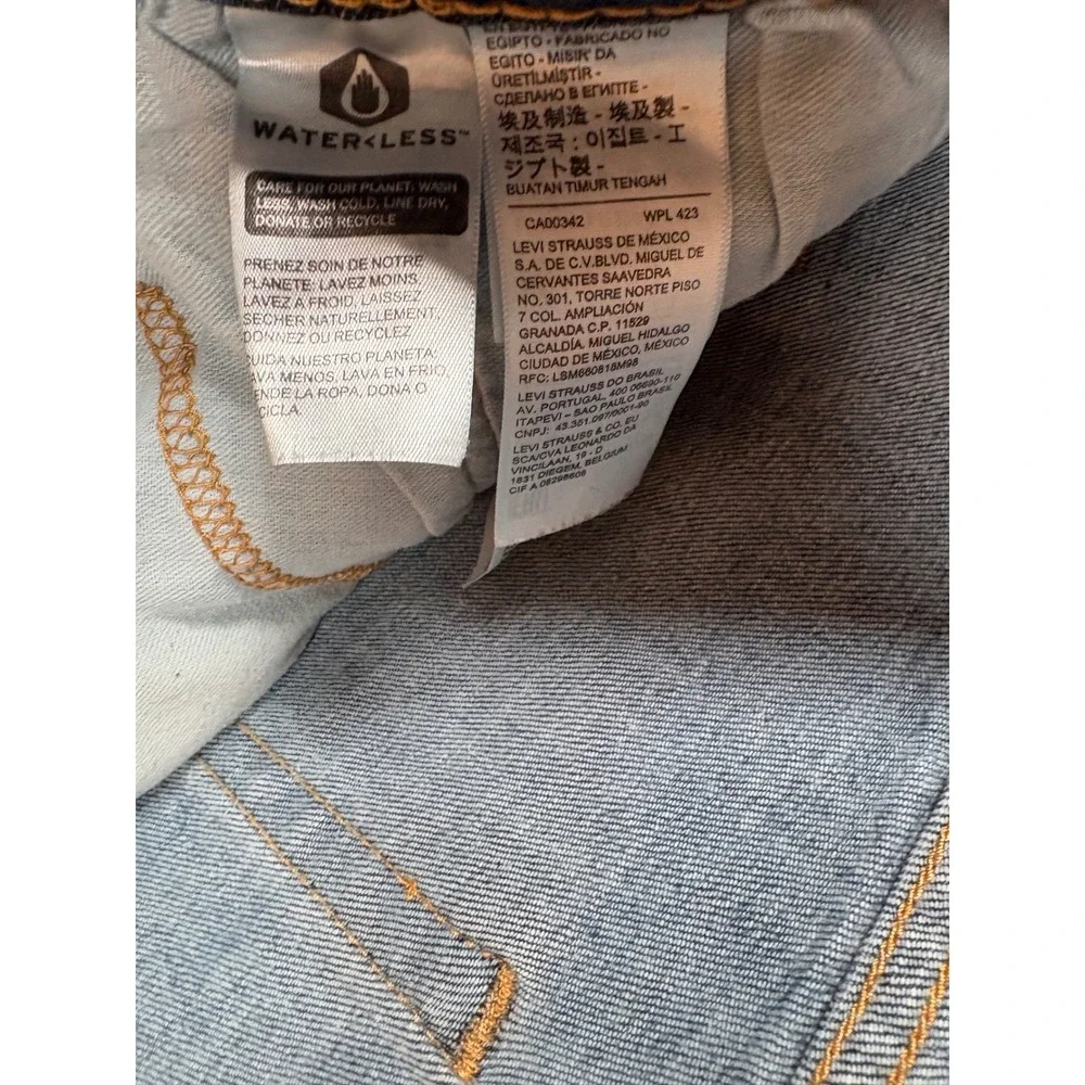 Levis levis 514