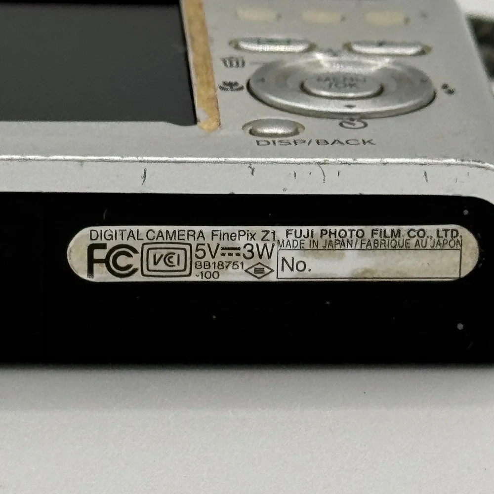 Fujifilm finepix z1