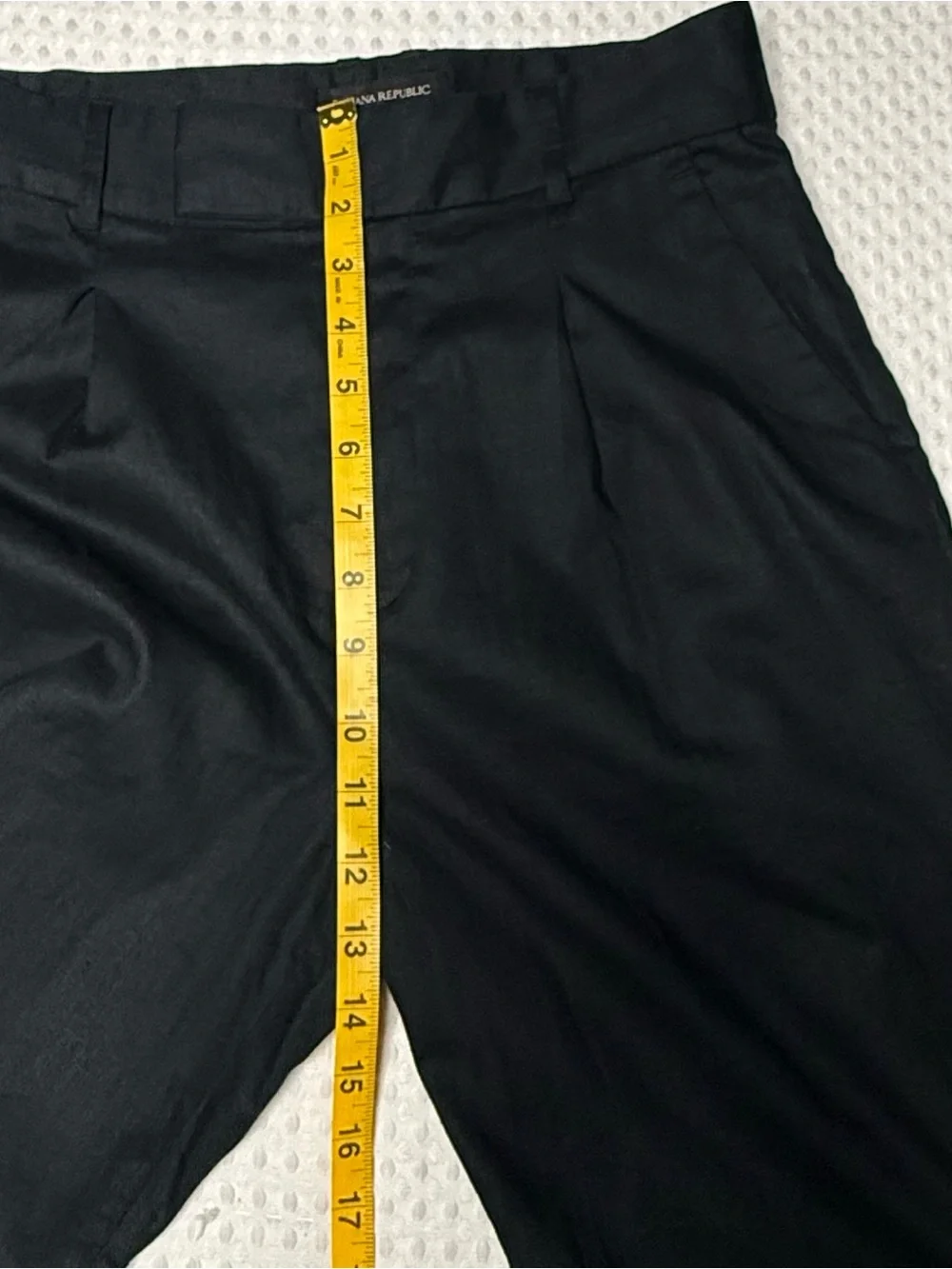 Banana Republic item like