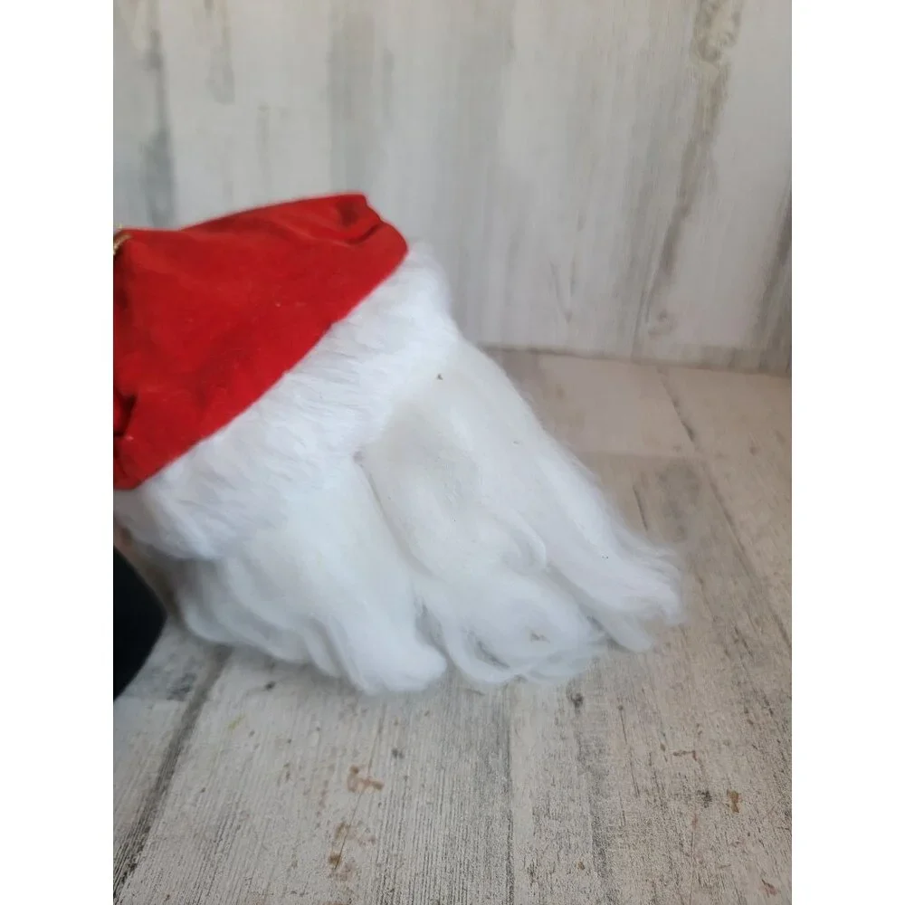 unbranded santa claus