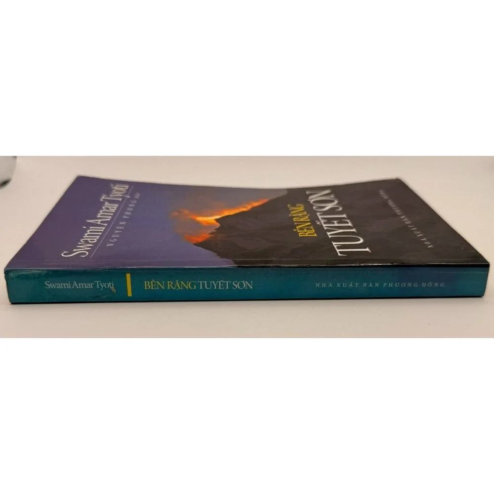 N/A vietnamese paperback