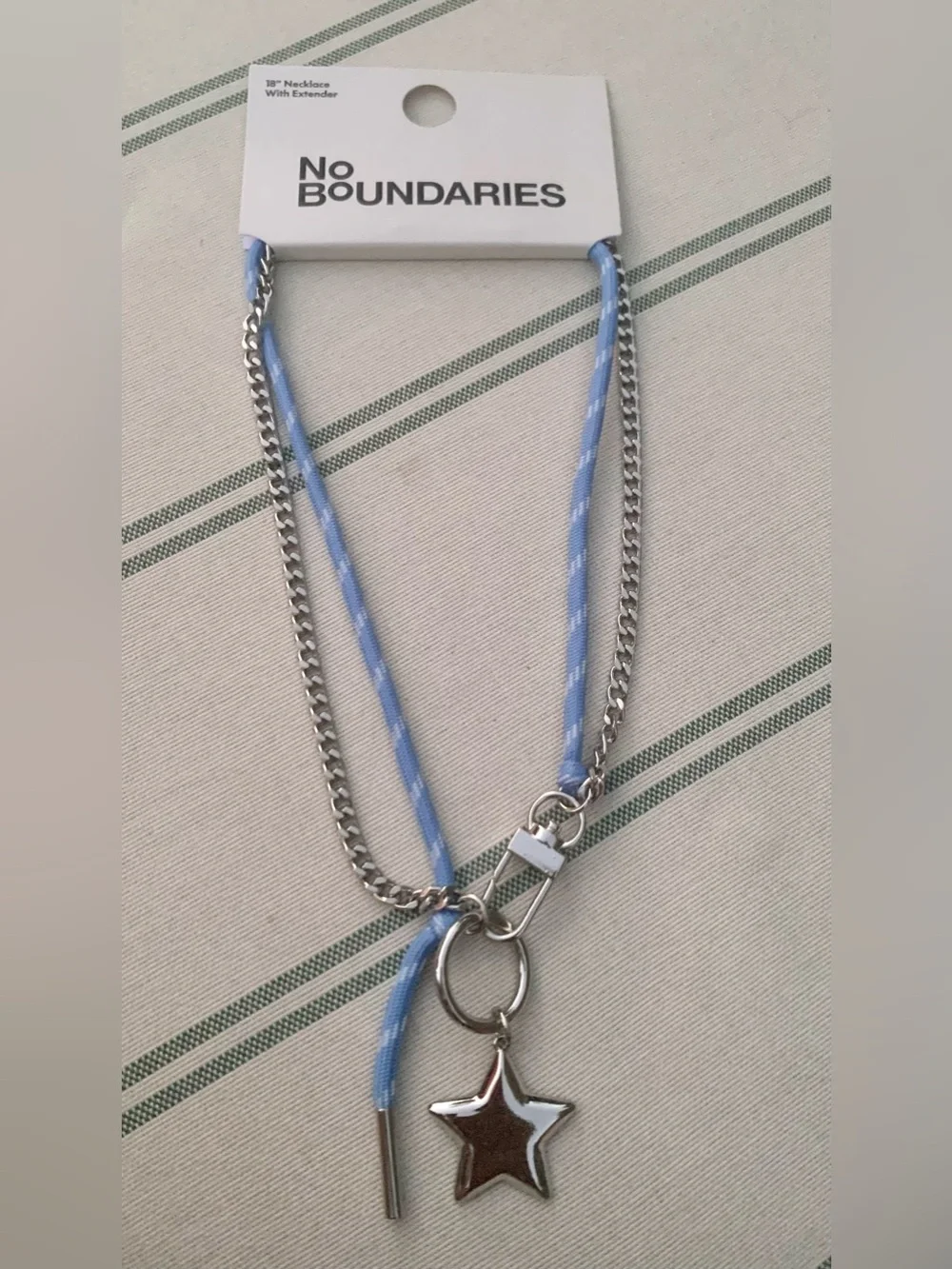 NWT No Boundaries Silver & Light Blue Star Charm Necklace/bag charm