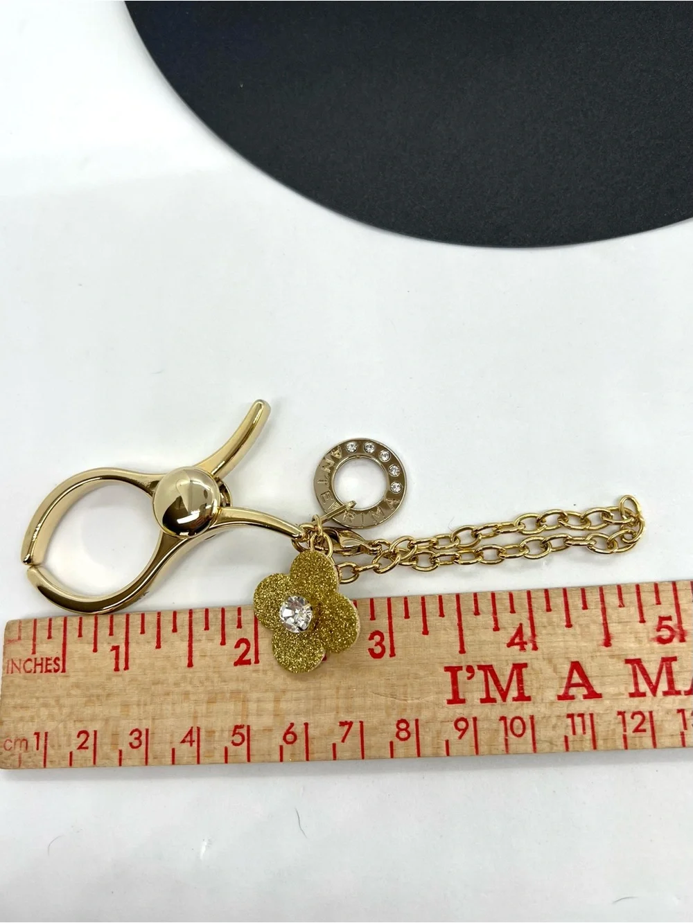 Anteprima gold tone