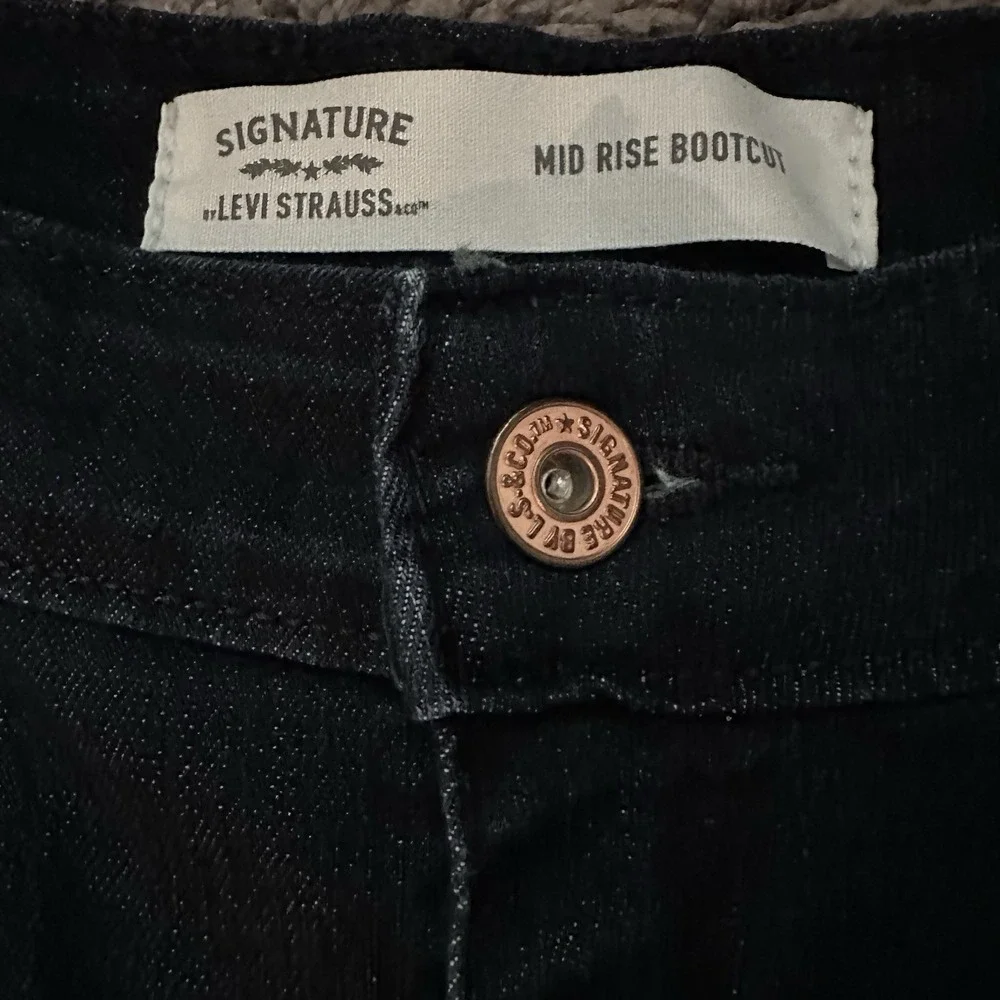 Levis fast shipping
