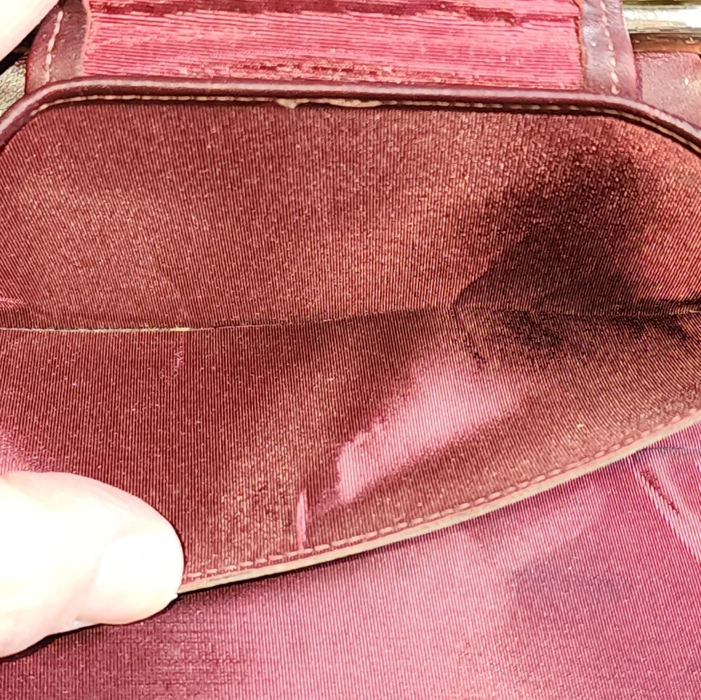 Capri vintage burgundy