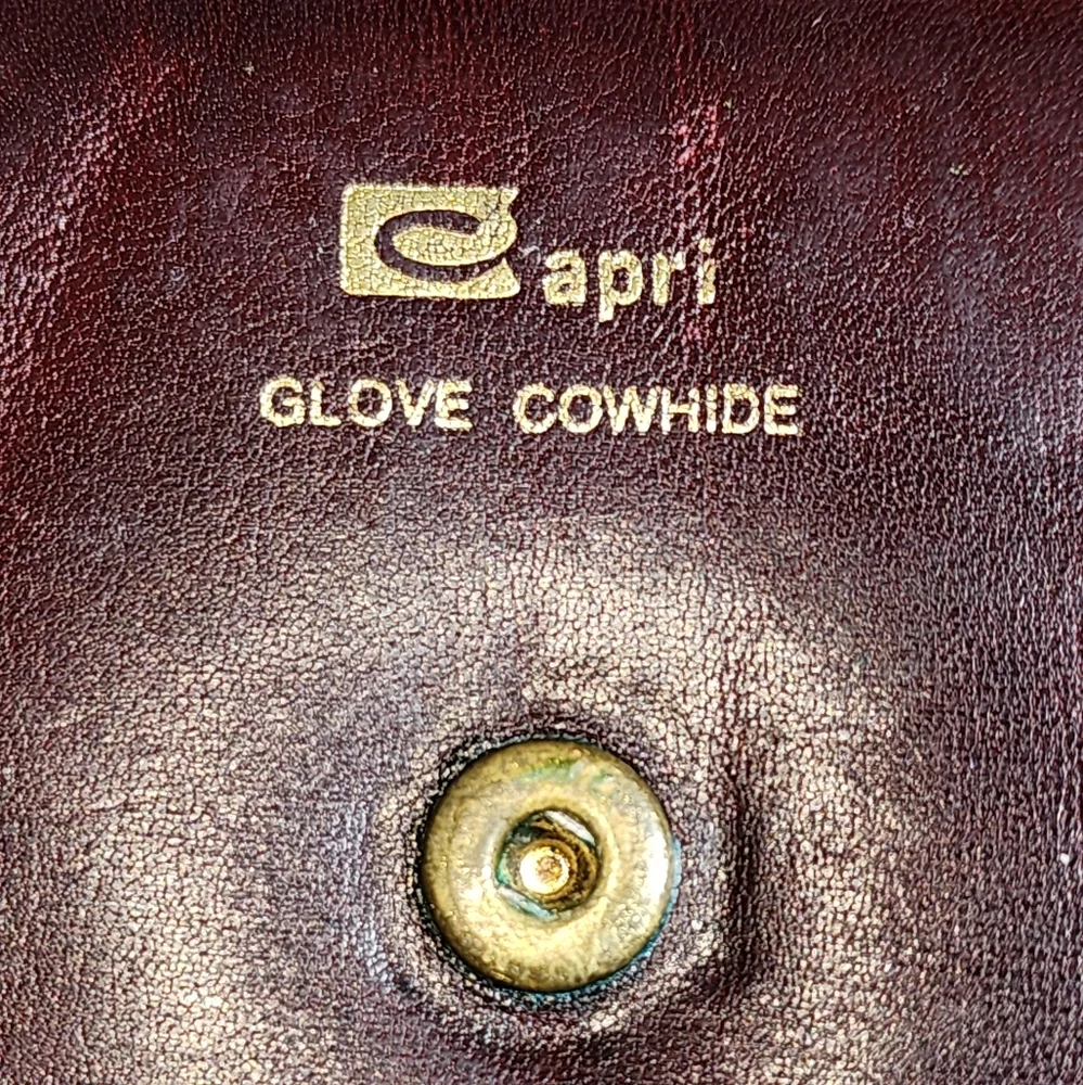 Capri vintage burgundy