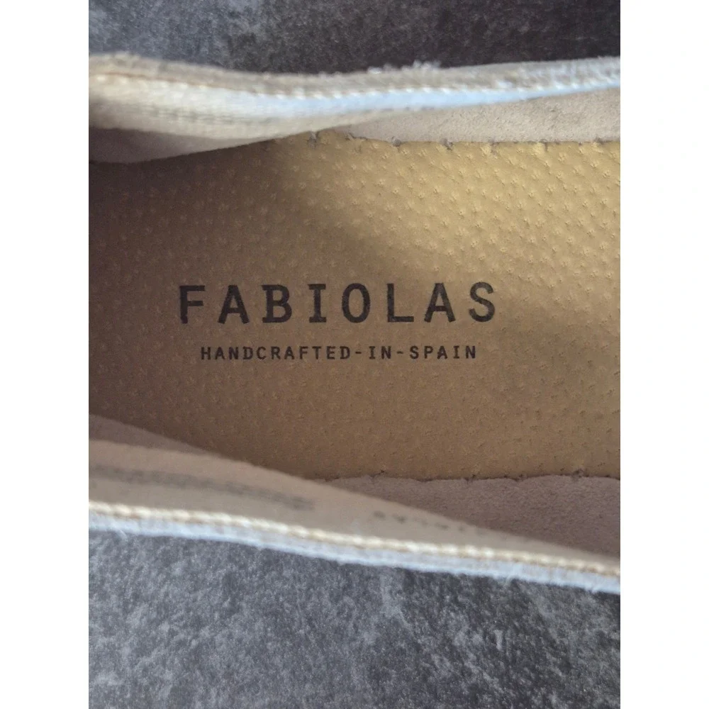 Fabiolas women suede