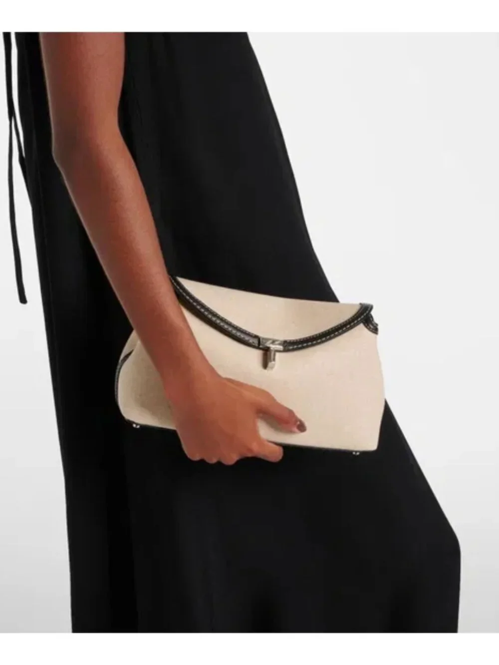 Toteme lock canvas