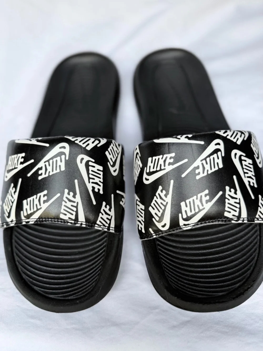 Nike classic victori
