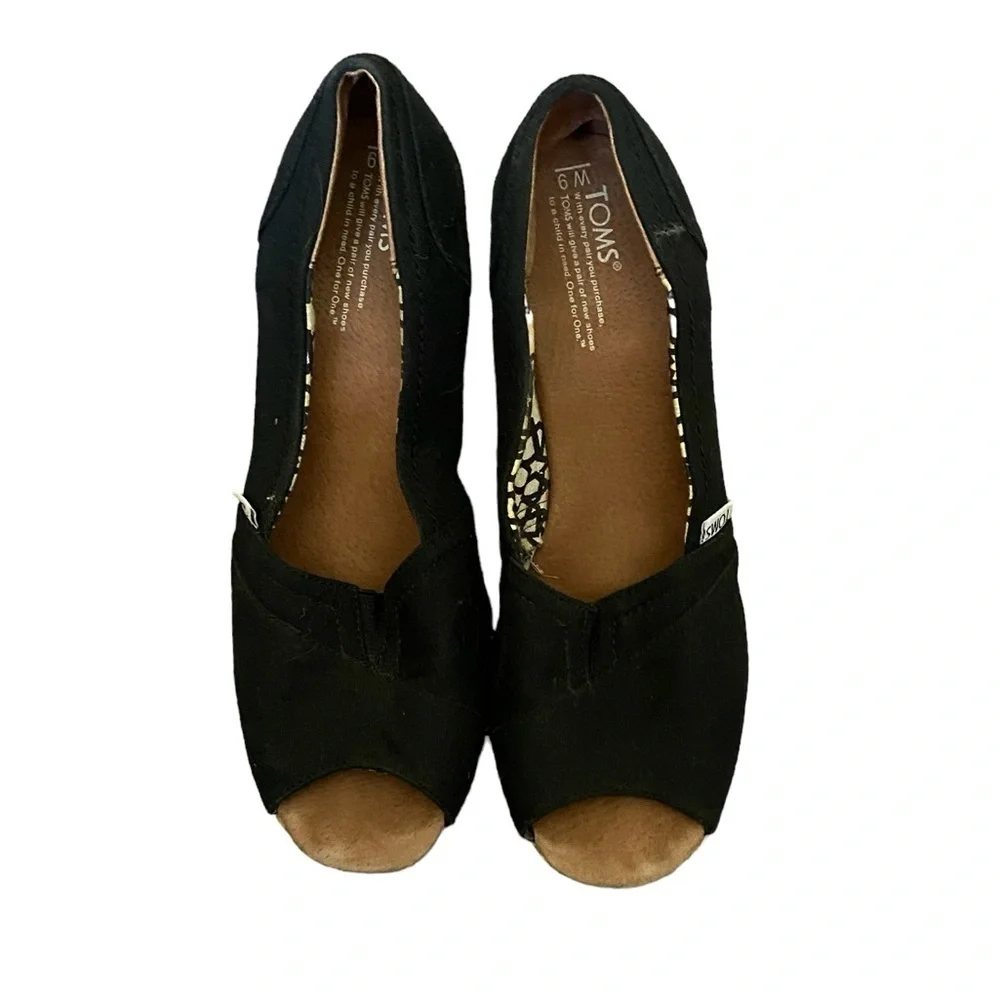 Toms look good