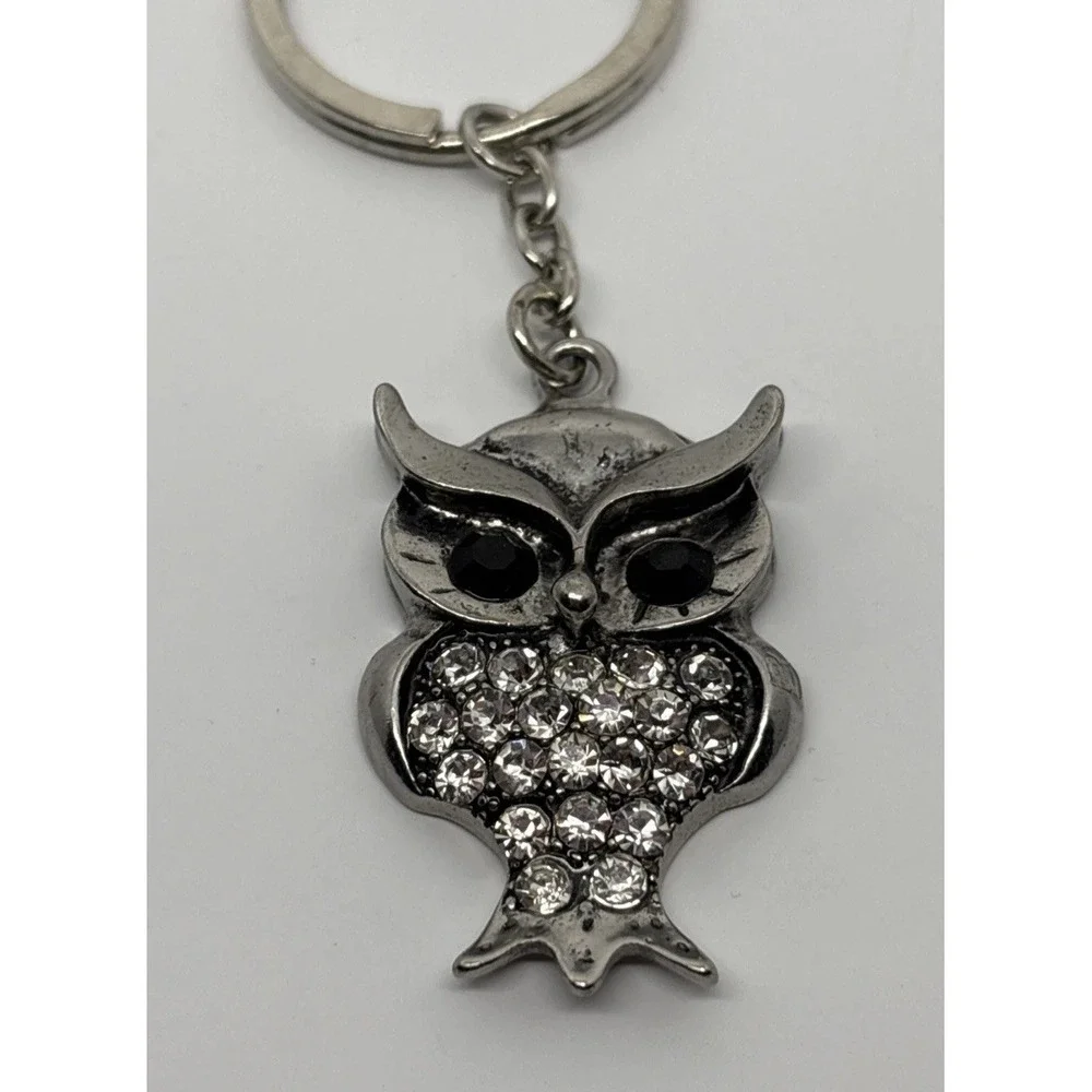 Metal Silver Color Own Keychain‎ Rhinestones Black Onyx Eyes Purse Key Fob