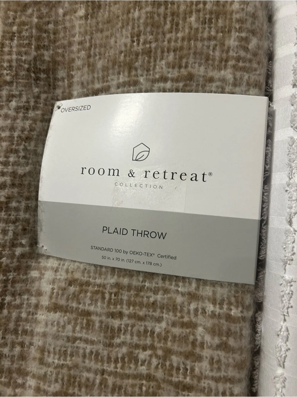 Room & Retreat tan plaid