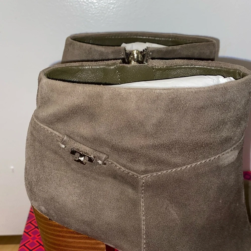 Tory Burch tory burch