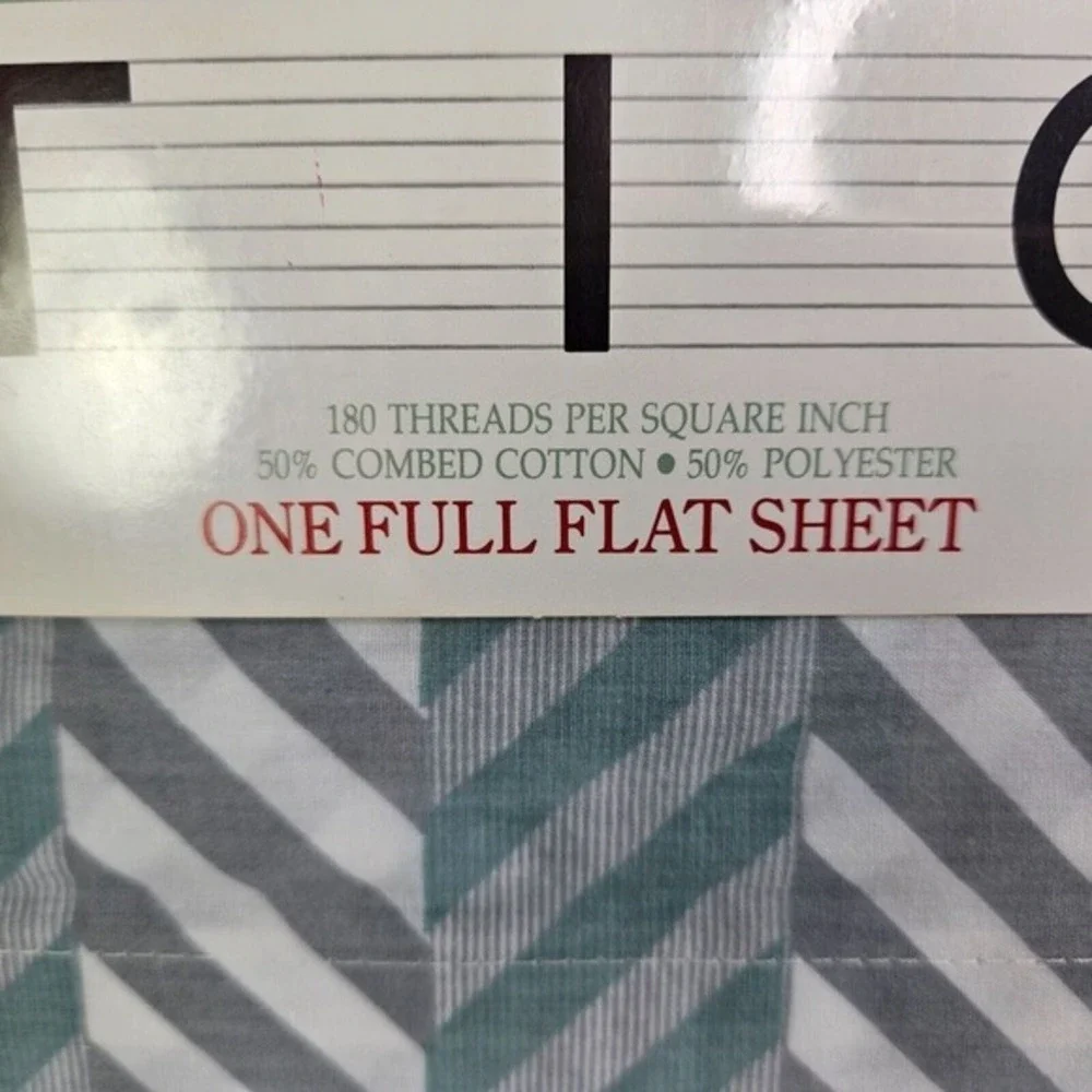 Utica full flat