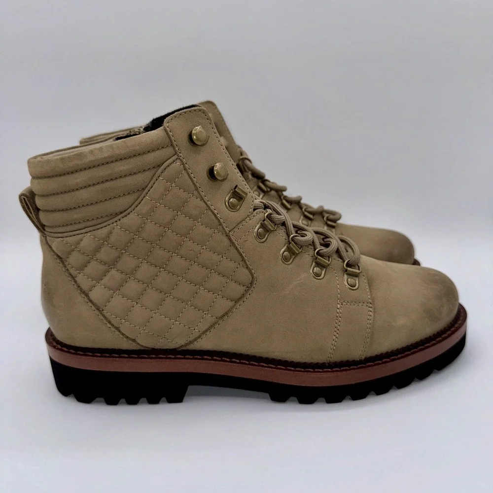 Blondo Helen Boots Women's Size 8.5‎ Brown Quilted Waterproof Leather