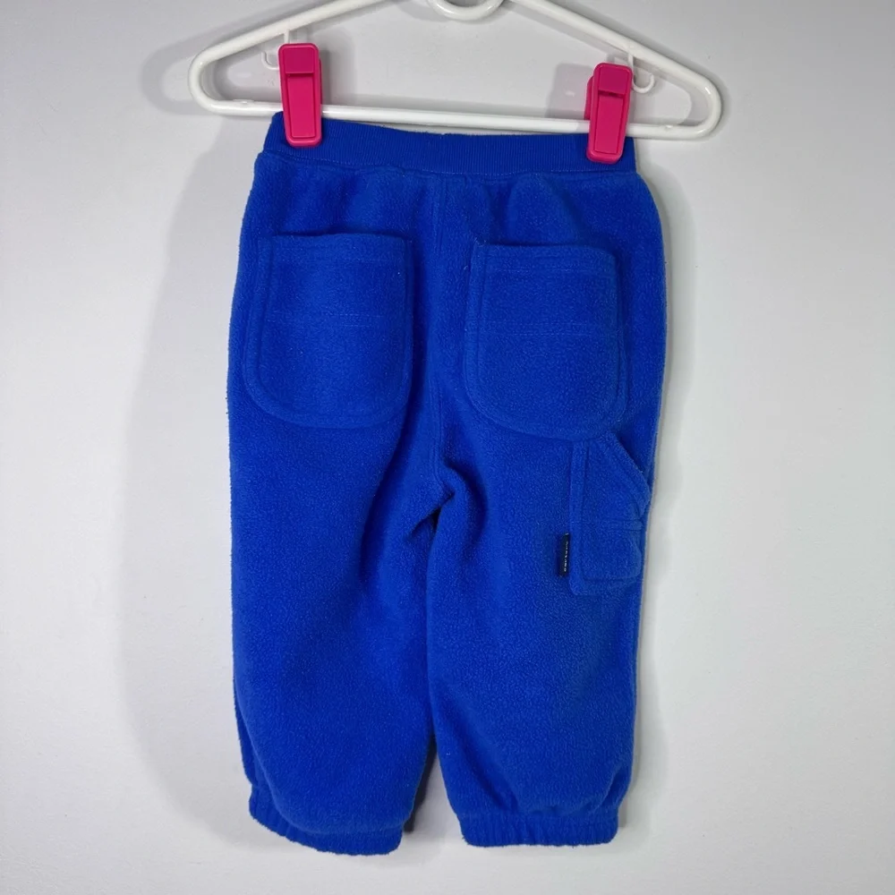 Carters details brand