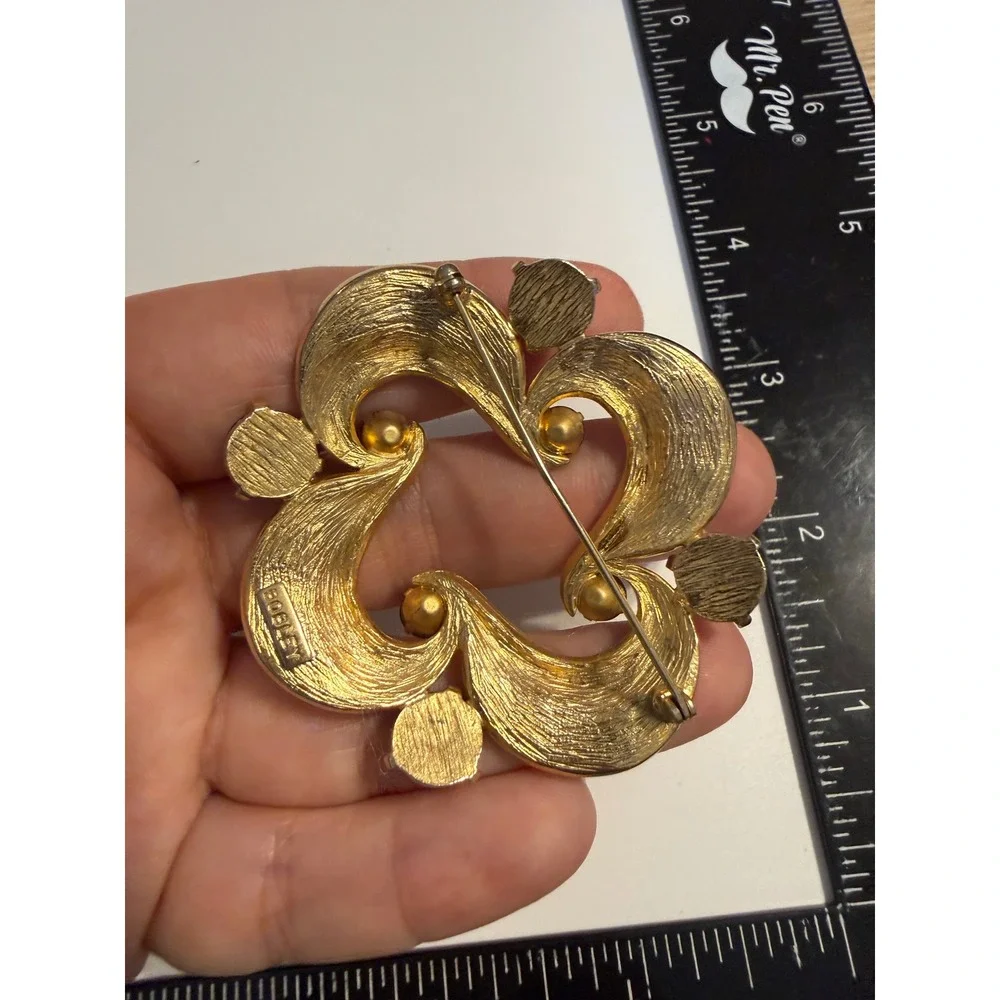 Bobley vintage gold
