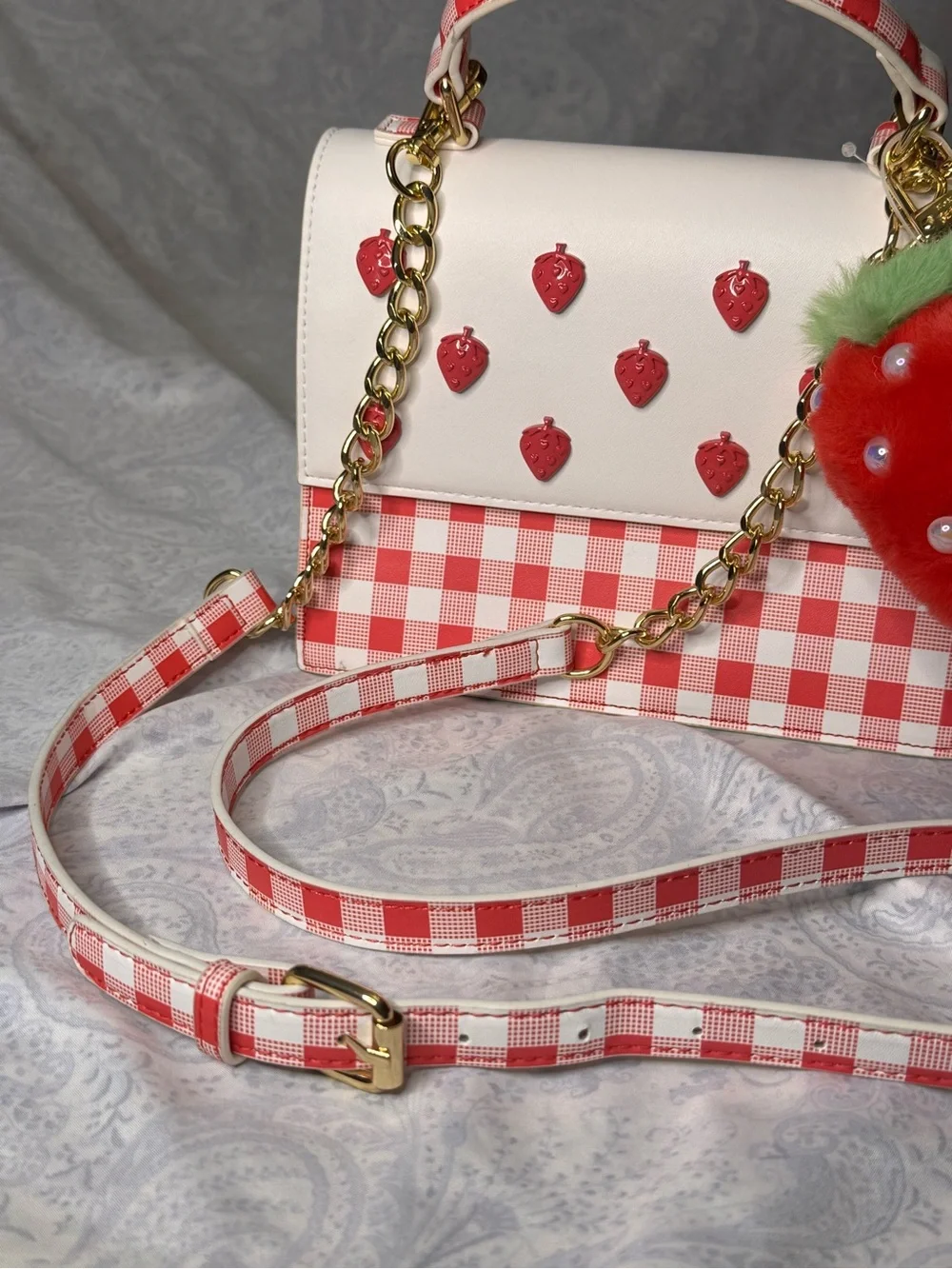 Betsey Johnson chic white