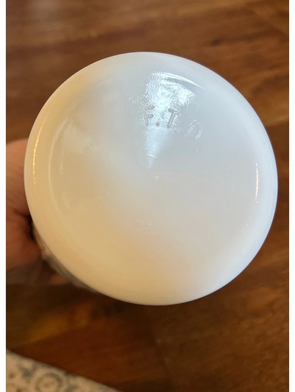 N/A this white