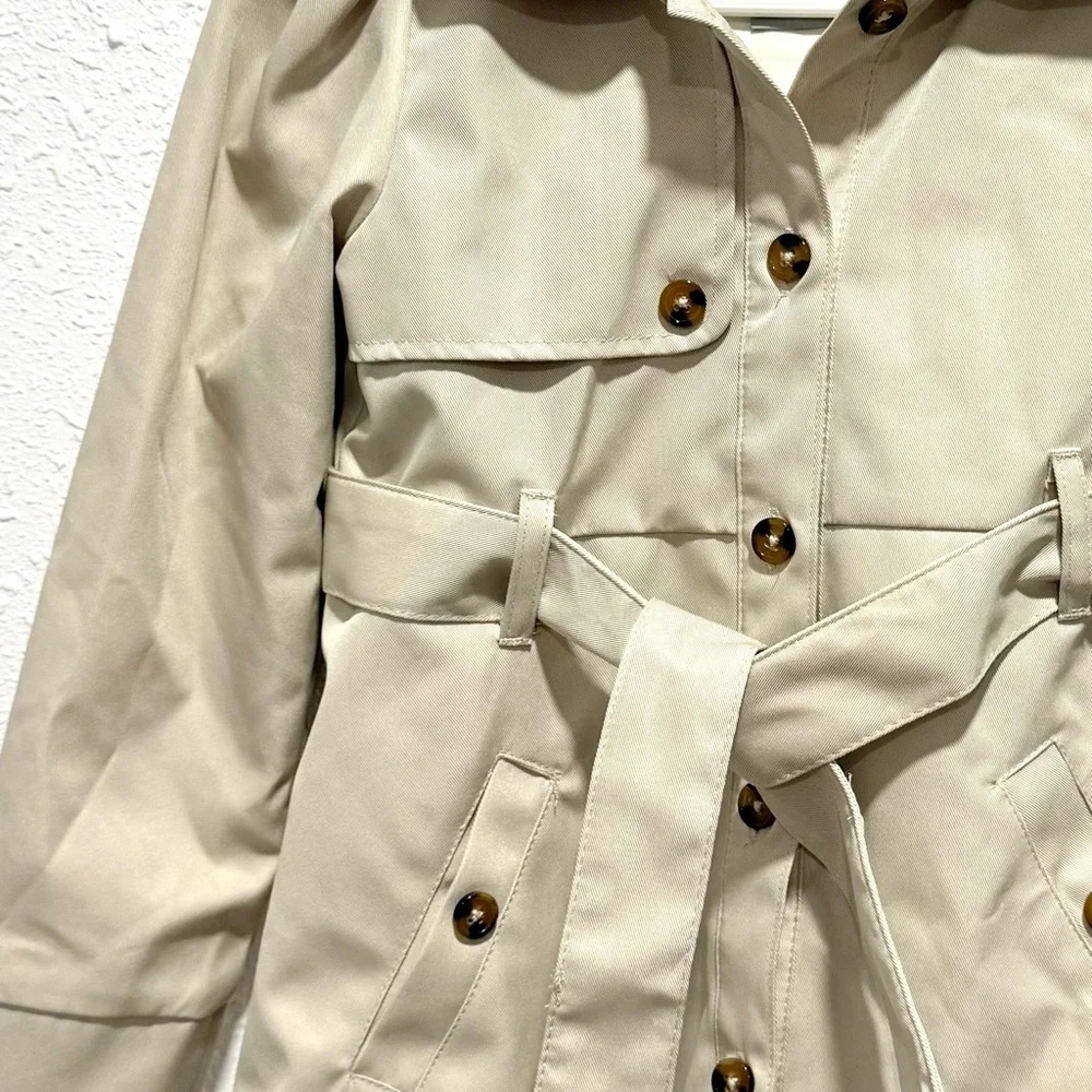 Tahari styling subtle front
