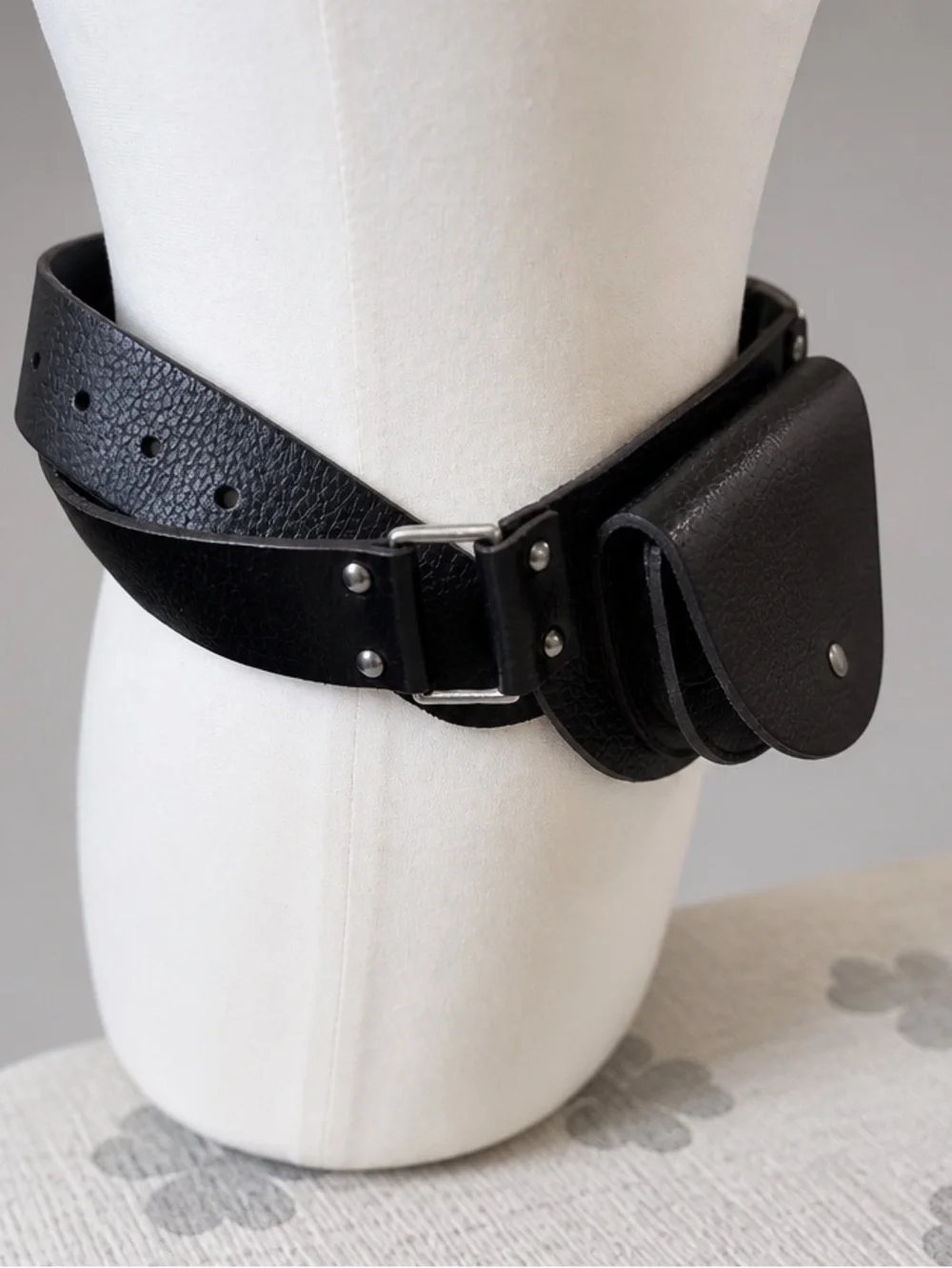 N/A cash strap normal