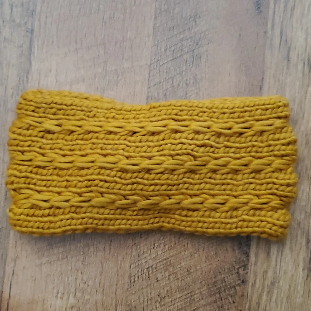 Knot Twisted Winter Yellow Headband Ear‎ Warmer NWT