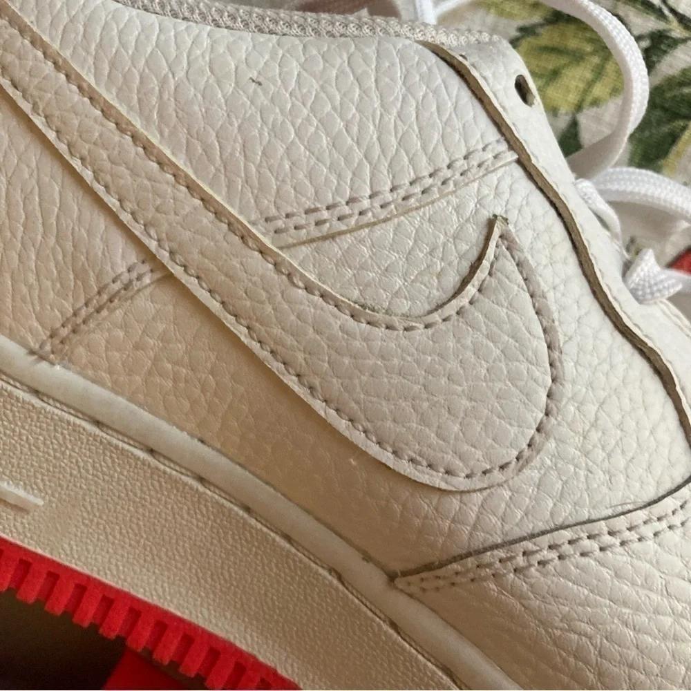 Nike such classic