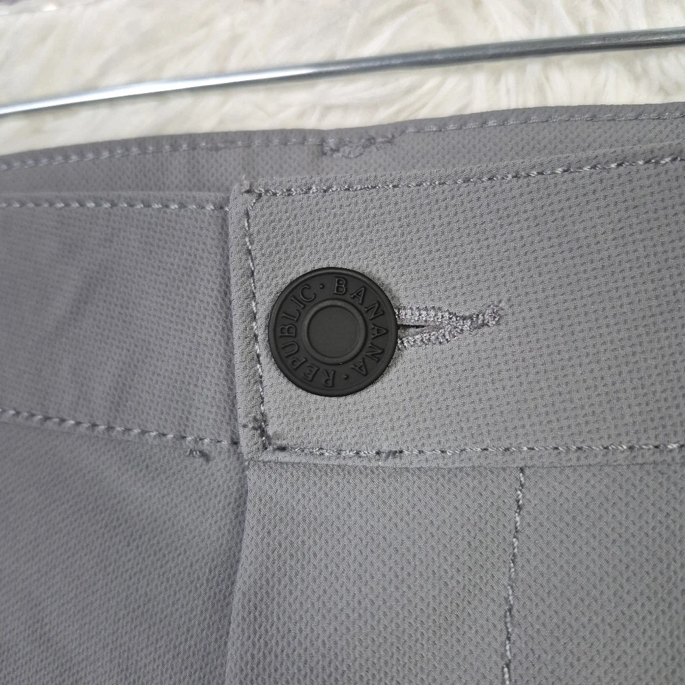 Banana Republic product pair