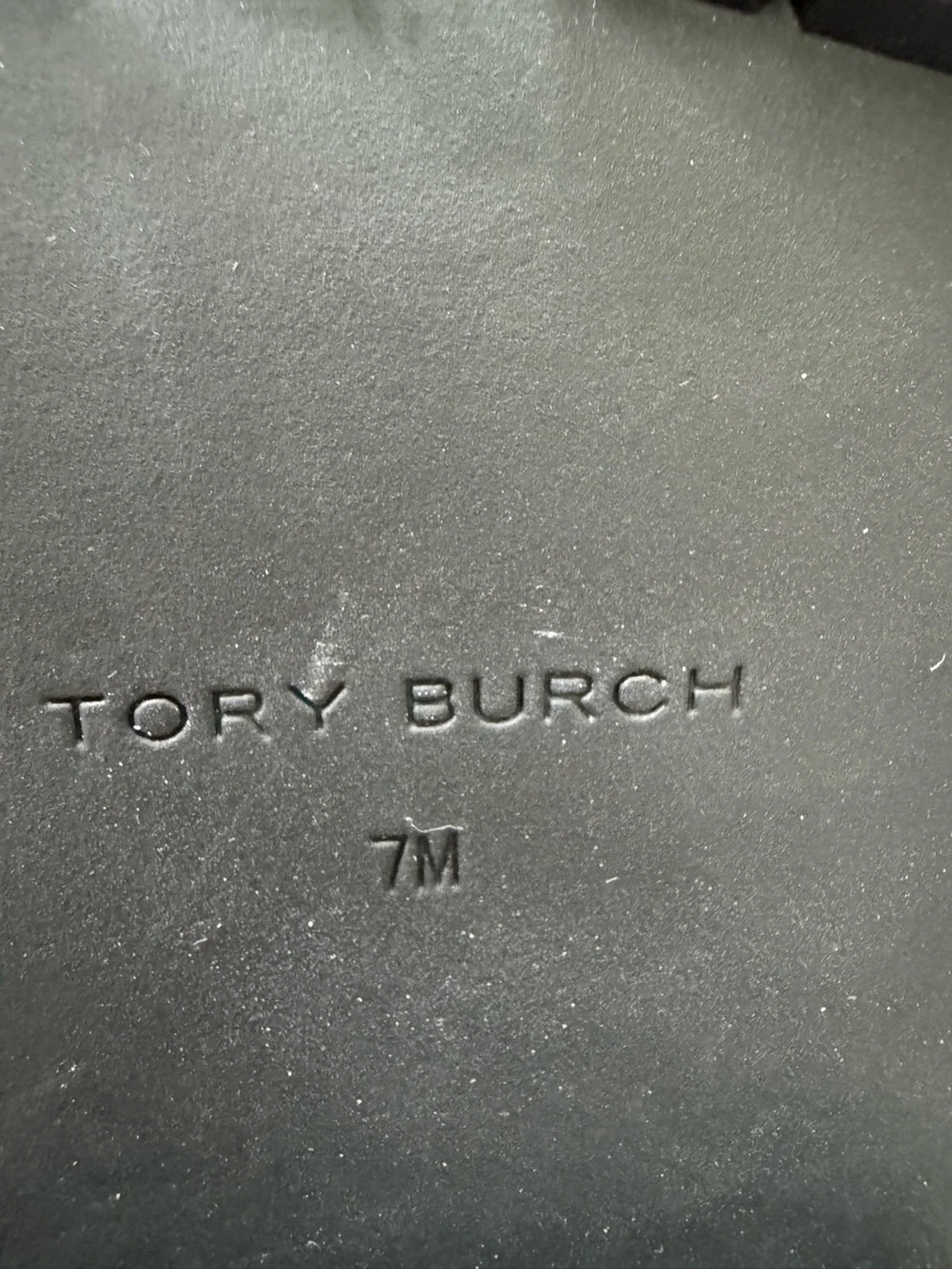 Tory Burch Lug Sole Ankle Boots Perfect Black Leather Lace Up Combat Size 7M New