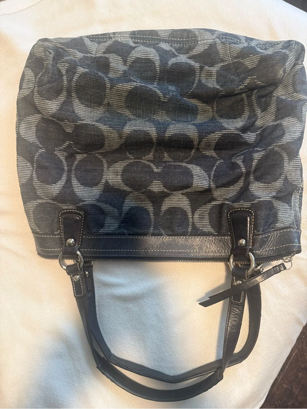 Coach shoulder bag