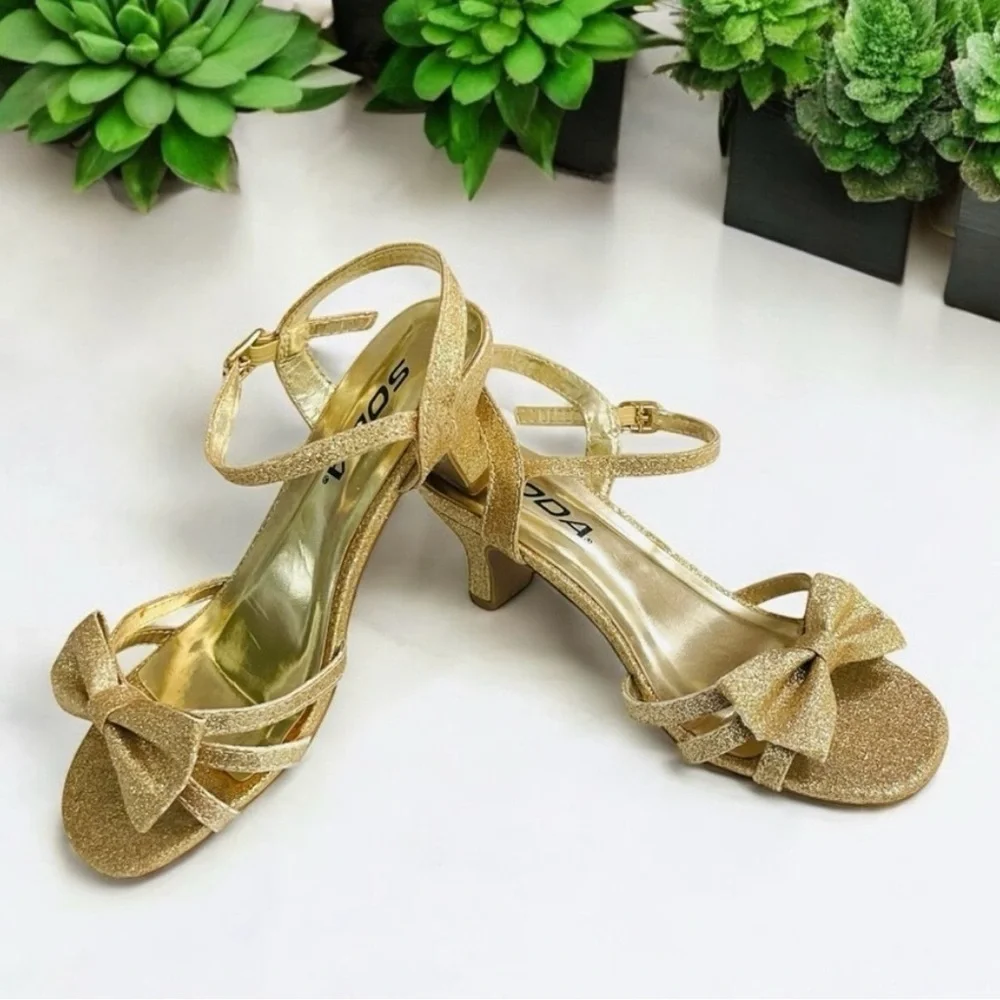 Soda Girl’s Gold Glitter Heel Sandals – Size 1 Big Kid – 2” Low Heel, Open Toe