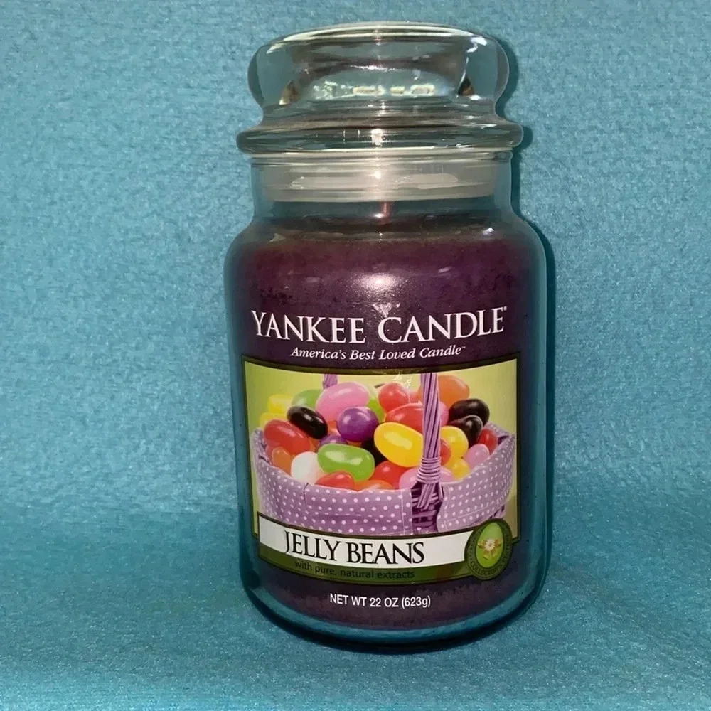 YANKEE Jelly Beans 22 oz. CANDLE RARE  SCENT