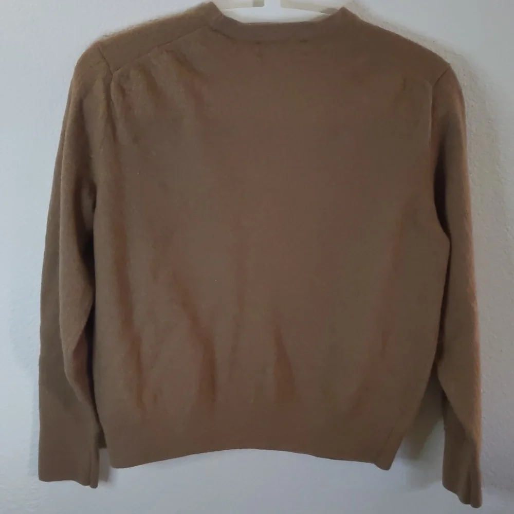 Banana Republic classic crewneck