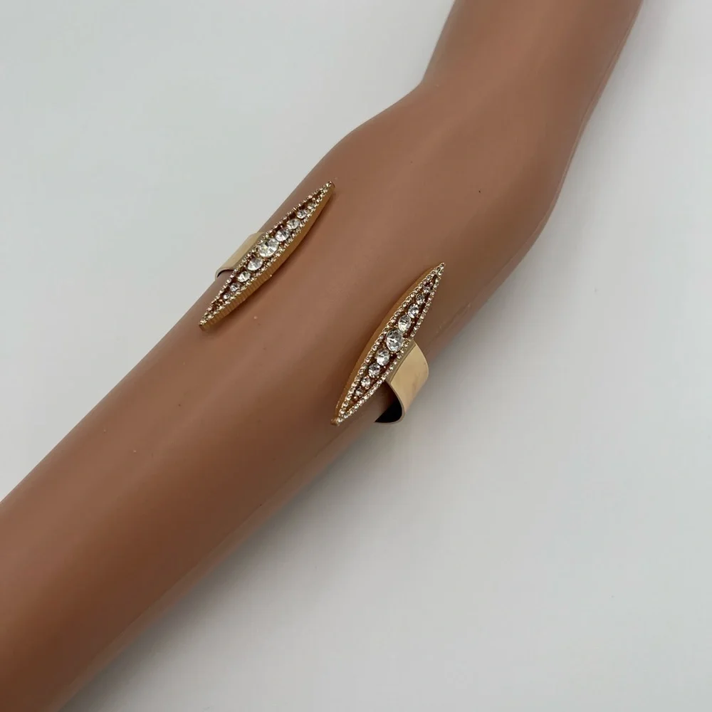 Gennaro gold elegant