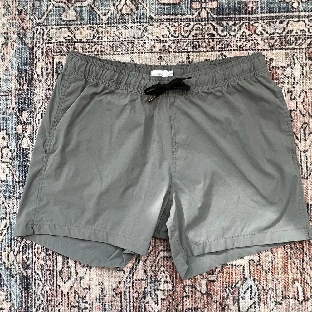 Onia these swim