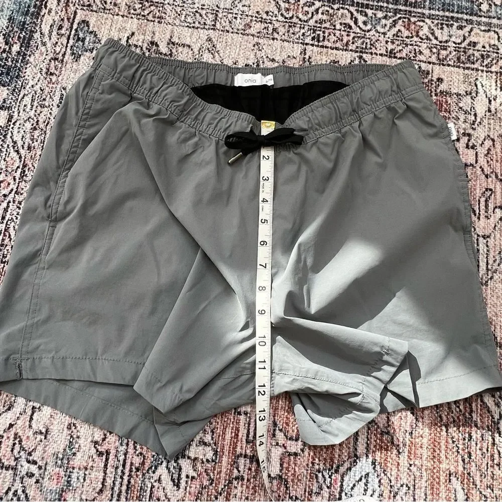 Onia these swim