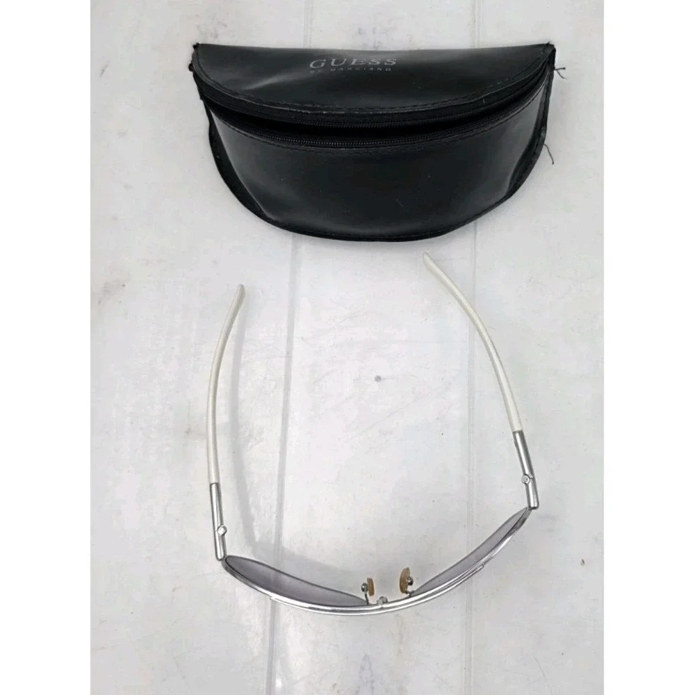 Guess vintage 2000