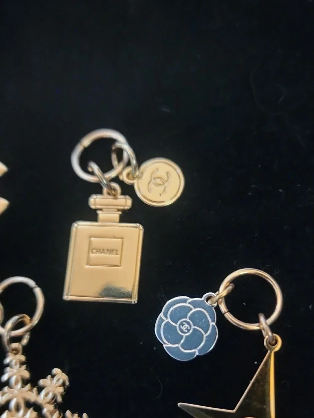 CHANEL elegant gold