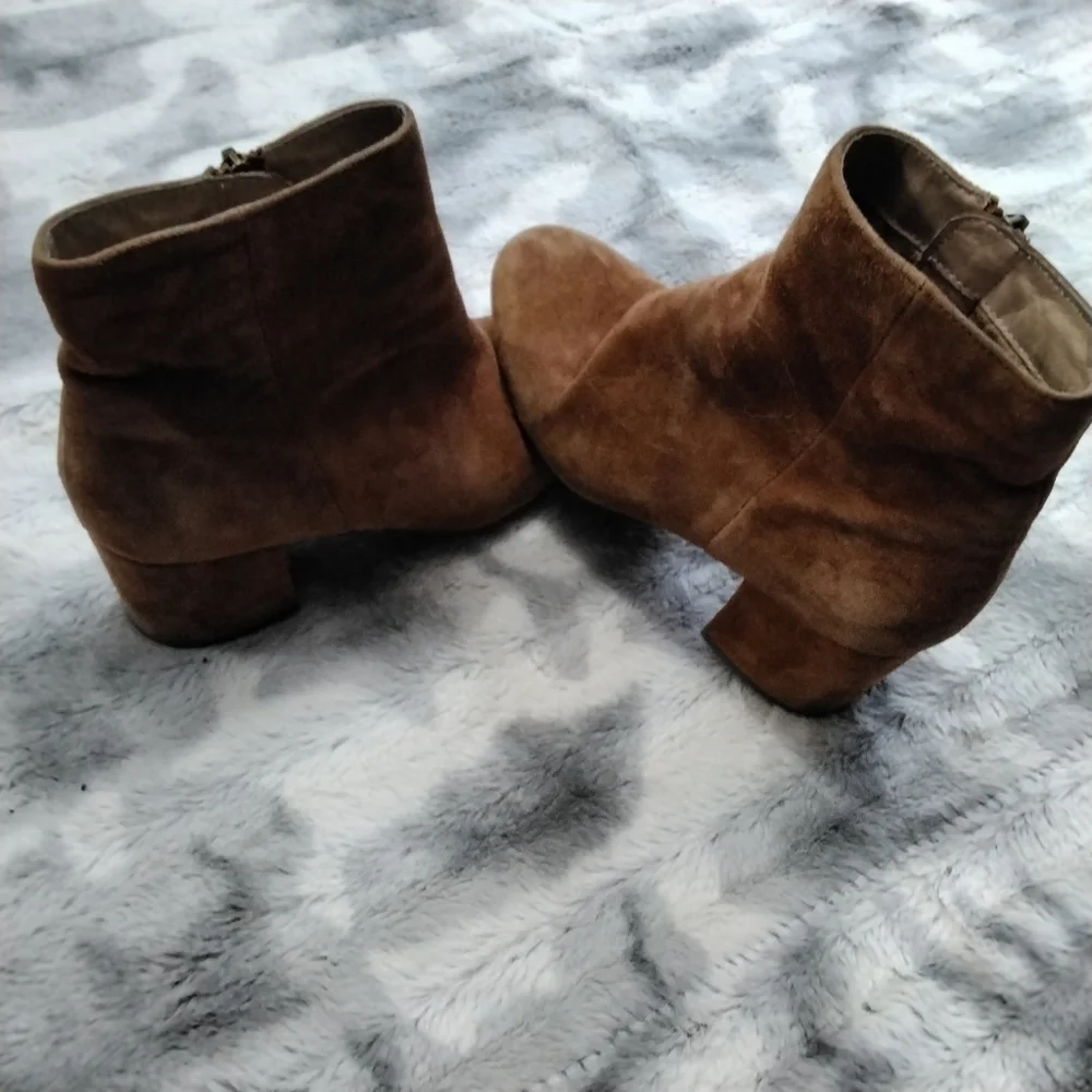 Halogen footbed used