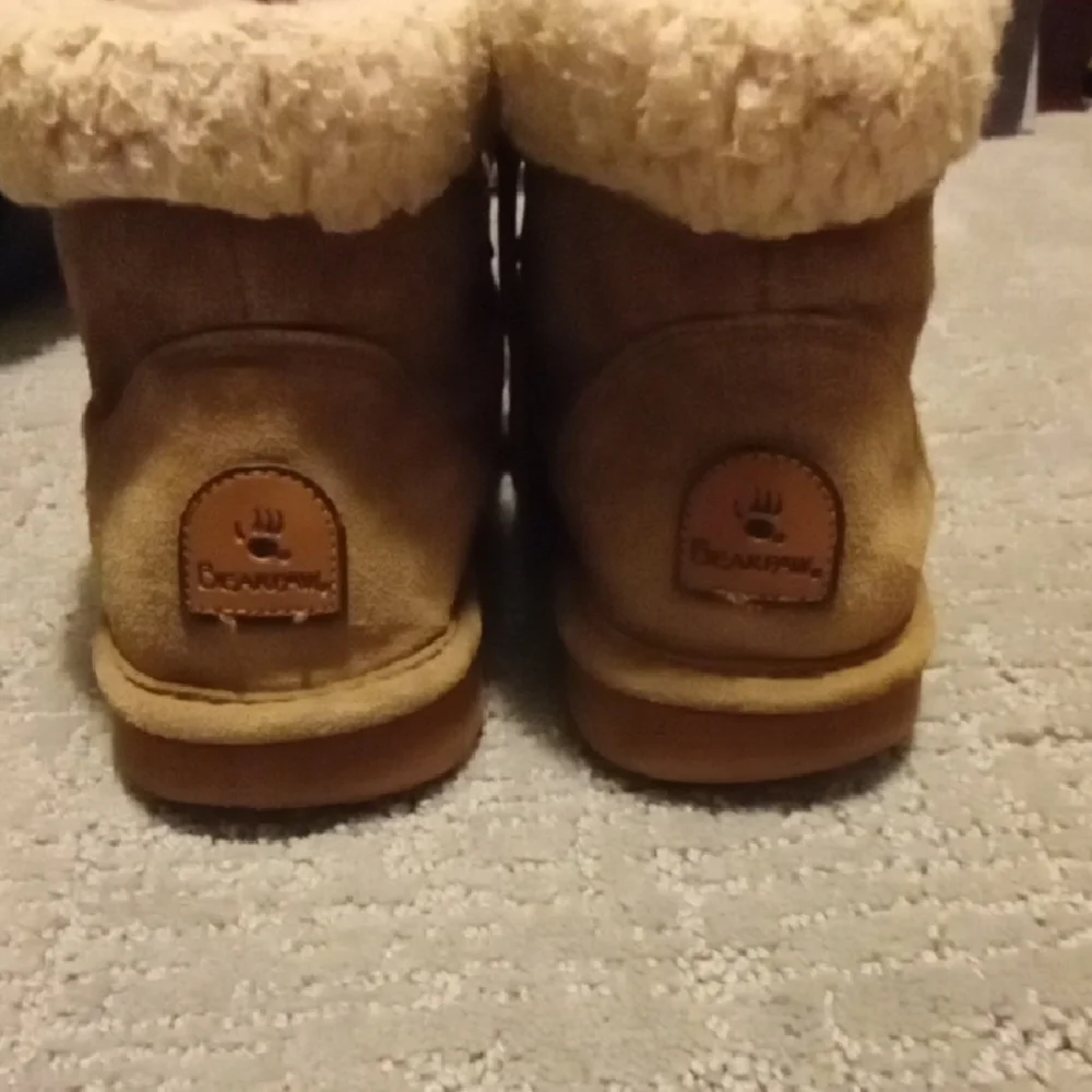 BearPaw cozy winter
