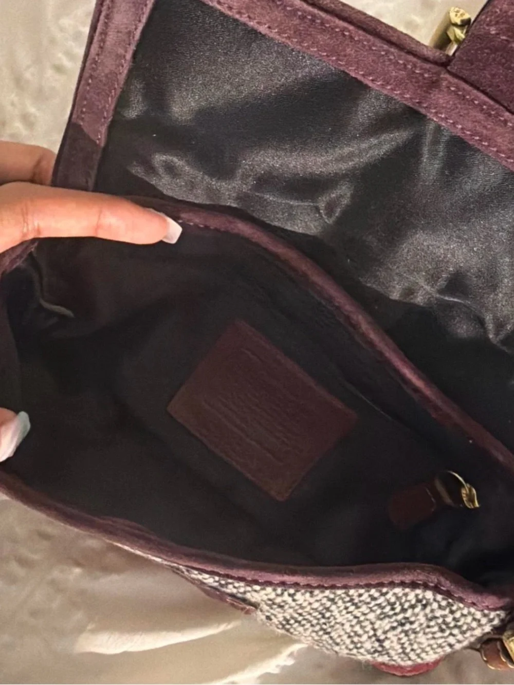 Coach cracking offers