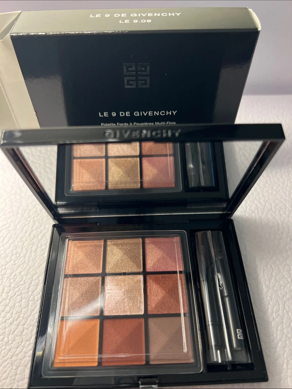 Givenchy Le 9.09