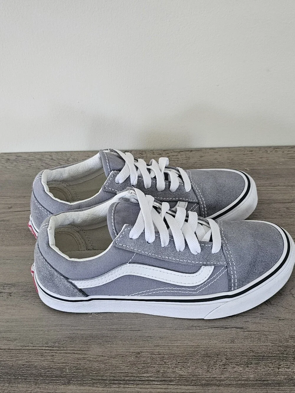 Vans darker items