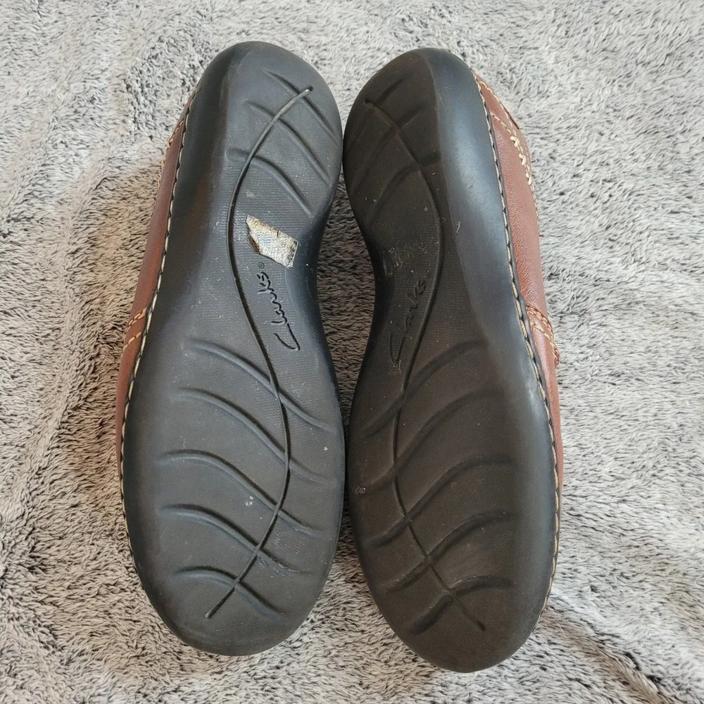 Clarks womens loafers