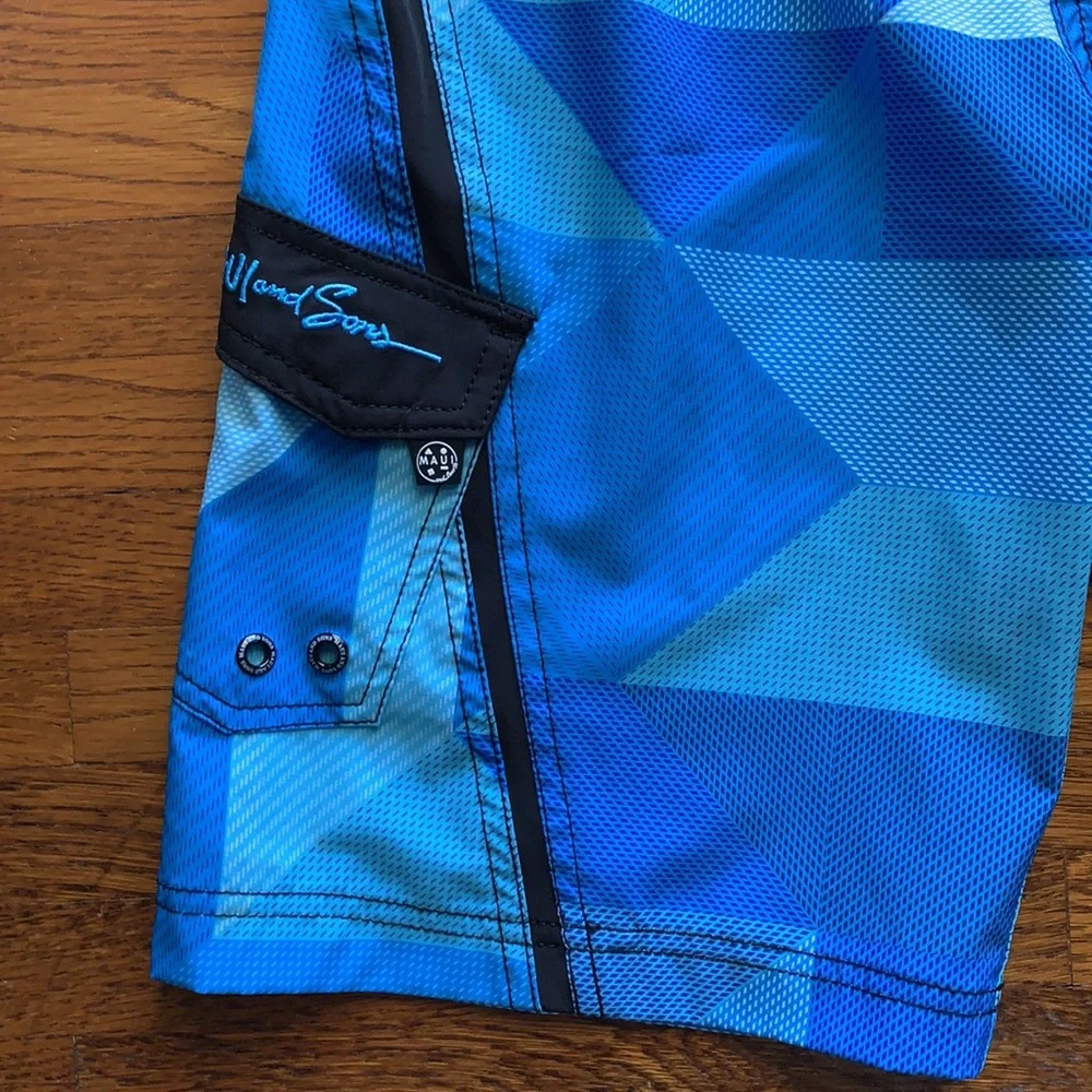 Maui and Sons boy’s size