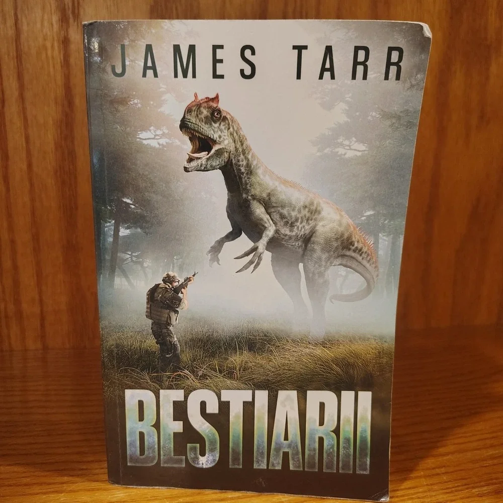 Bestiarii, Echoes of Pangaea by James Tarr, Paperback - Good