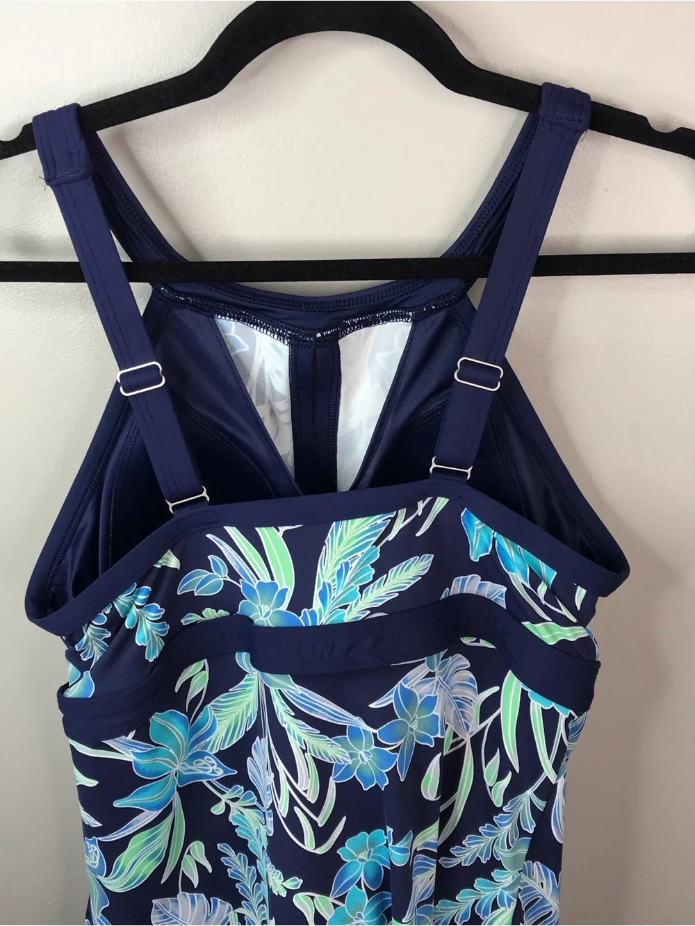 Lands End supportive halter