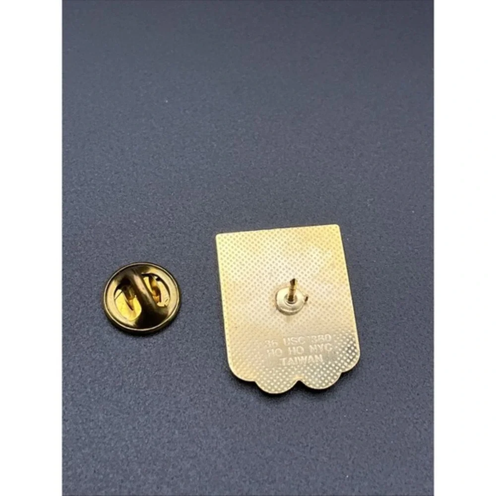 N/A front pin