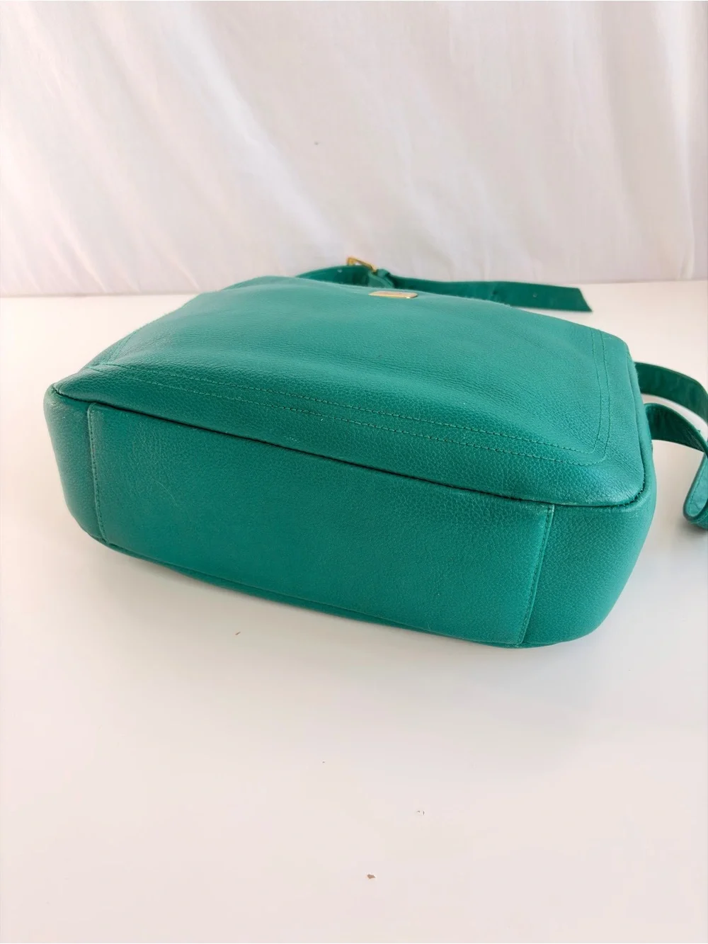 Liz Claiborne large early style